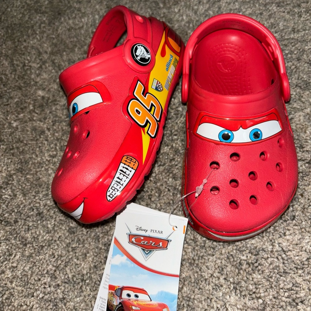 Lightning McQueen Crocs